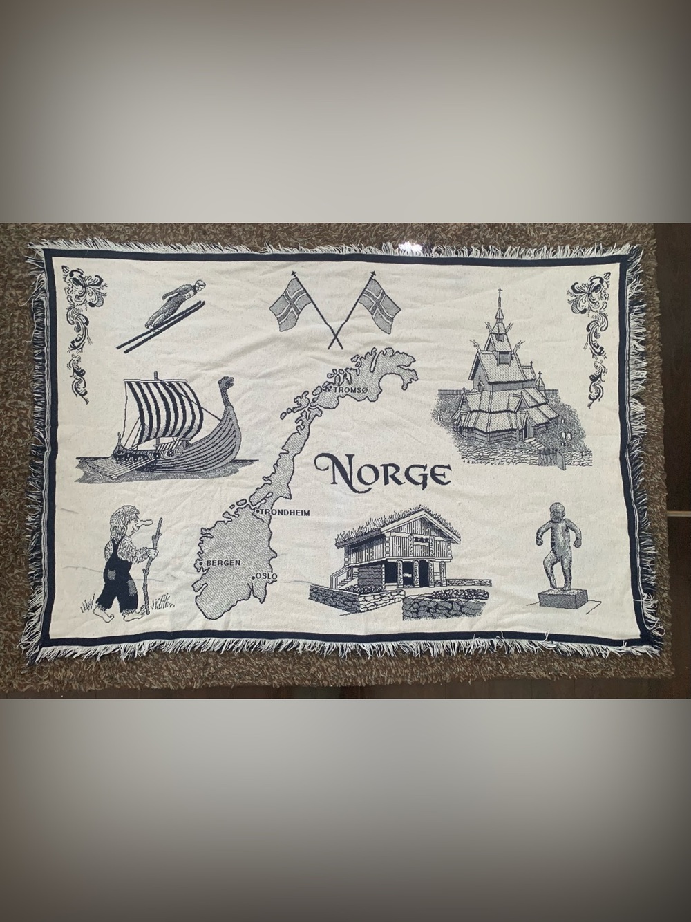 VTG Rare Unbranded Norge Norway 🇳🇴 Themed Tapestry Blanket With Fringe